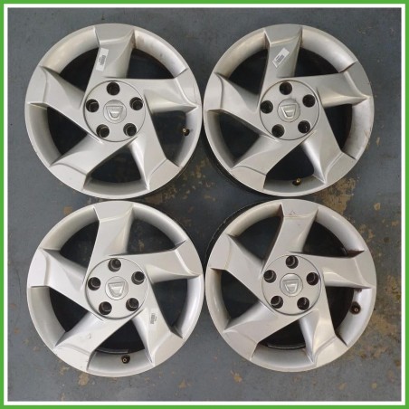 Cerchi in Lega Dacia Duster 1 Serie 16 pollici 16 6.5J 4x114.3 ET50 4pz 8200810243 Originale Usato