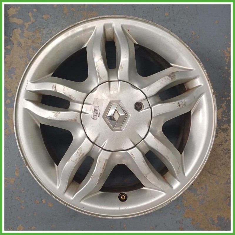 Cerchio Singolo in Lega Renault Clio 3 Serie 15 pollici 15 6.0J 4x100 ET50 1pz 403009902R Originale Usato al pz