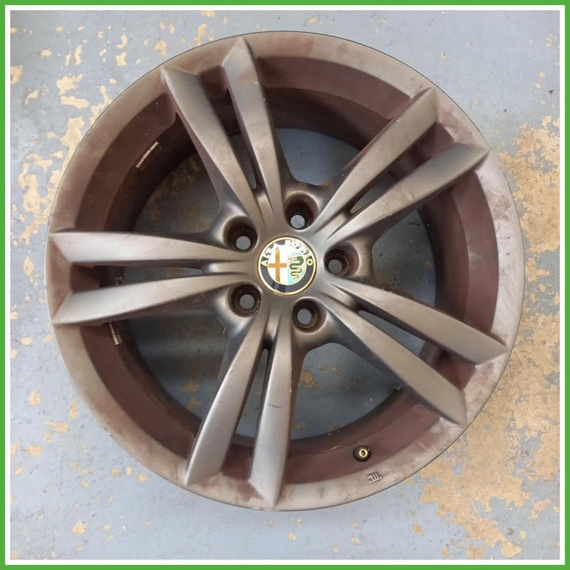 Cerchio Singolo in Lega Alfa Romeo 159 Sportwagon 17 pollici 17 7.5J 5x110 ET41 1pz 60690480 Originale Usato al pz