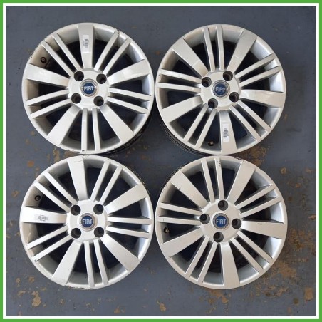 Cerchi in Lega Fiat Grande Punto 15 pollici 15 6.0J 4x100 ET43 4pz 50529059 Originale Usato