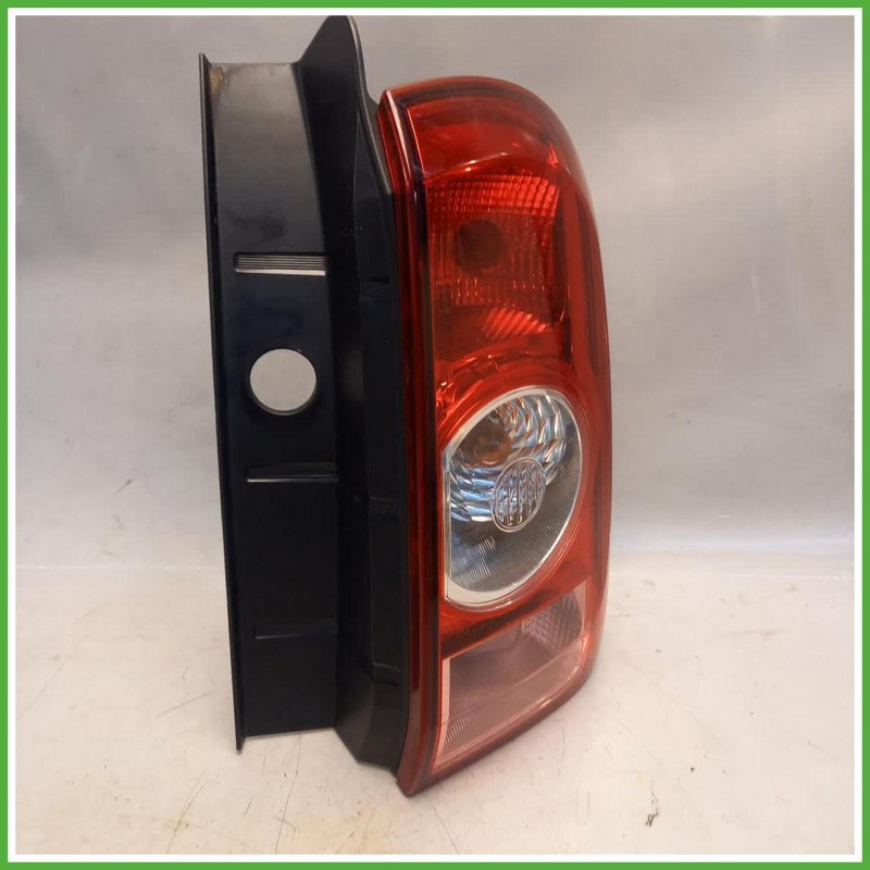 Fanale Fanalino Destro DX Automotive Lighting Dacia Duster 1 Serie 2010-2013 265505271R Originale Usato