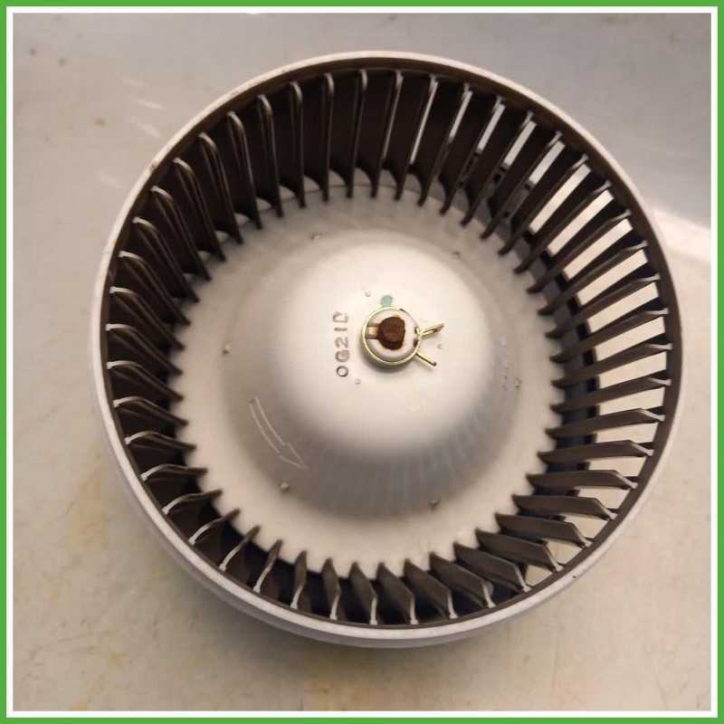 Ventola Ventilatore Riscaldamento Abitacolo  Chevrolet Captiva 1 Serie 2.0 VCDi 16v. 42424010 2006-2010