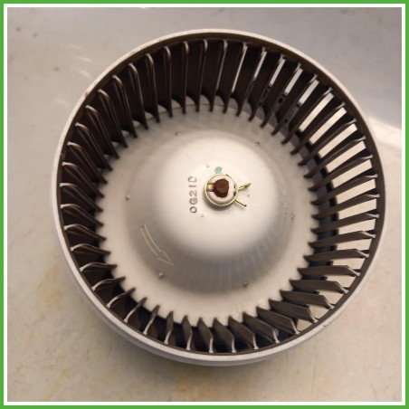 Ventola Ventilatore Riscaldamento Abitacolo  Chevrolet Captiva 1 Serie 2.0 VCDi 16v. 42424010 2006-2010