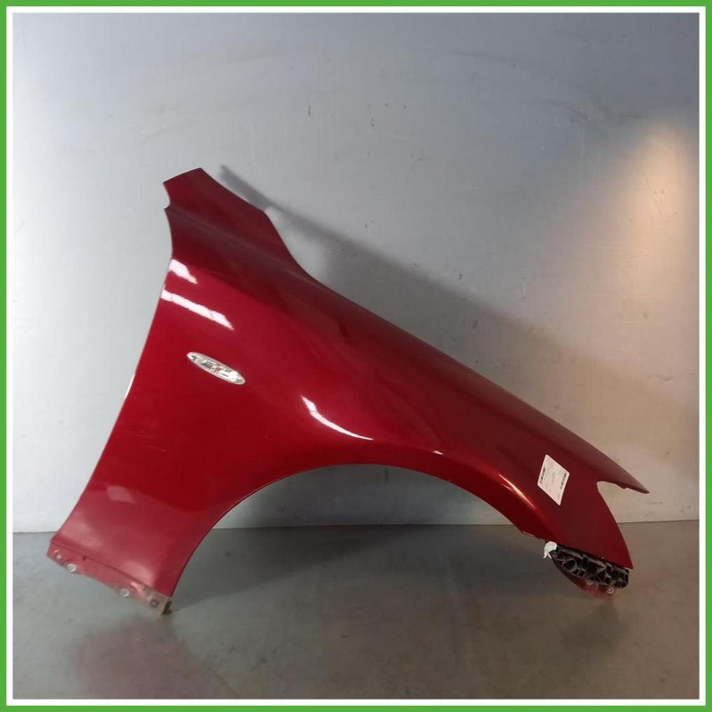 Parafango Anteriore Destro DX Lexus Serie IS 2 Serie Berlina 4 Porte 2010 Rosso Originale Usato