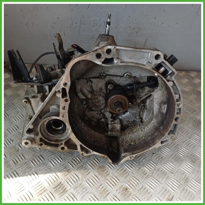 Cambio Manuale Nissan Note 1 Serie 1.4 GPL 16v. CR14 Originale Usato