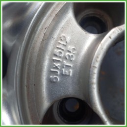 Cerchi in Lega Fiat 500 2 Serie 15 pollici 15 6.0J 4x98 ET35 4pz 51787641 Originale Usato