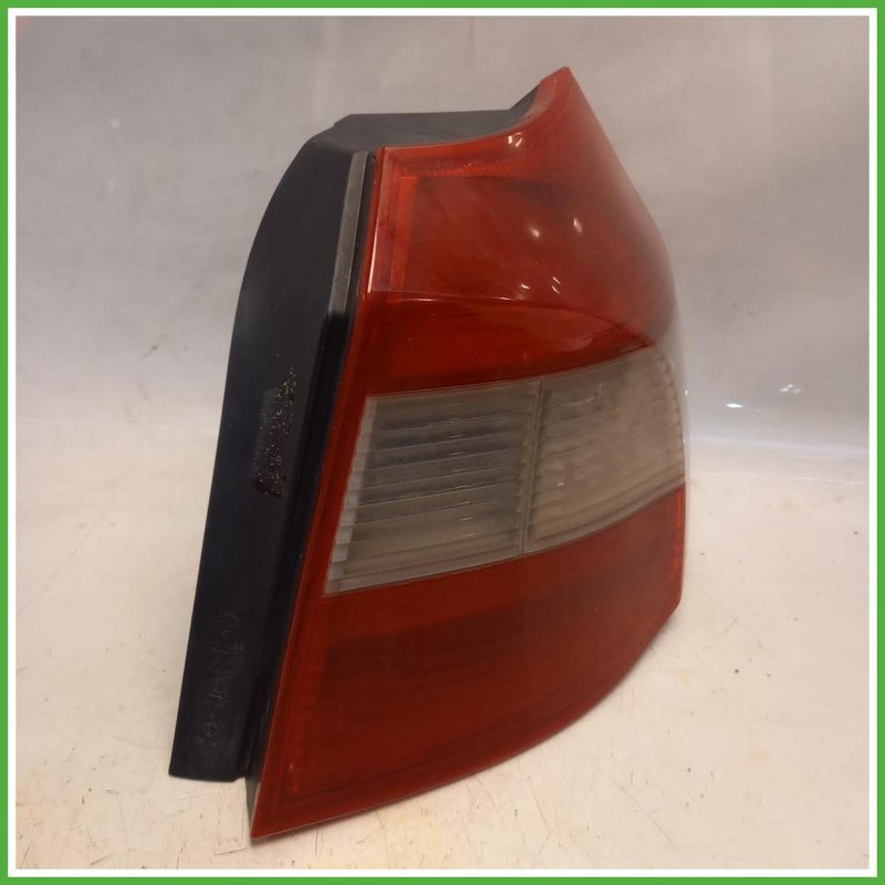 Fanale Fanalino Destro DX Valeo 3.25.06.3 Bmw Serie 1 E87 Berlina 2004-2012 63216924502 Originale Usato