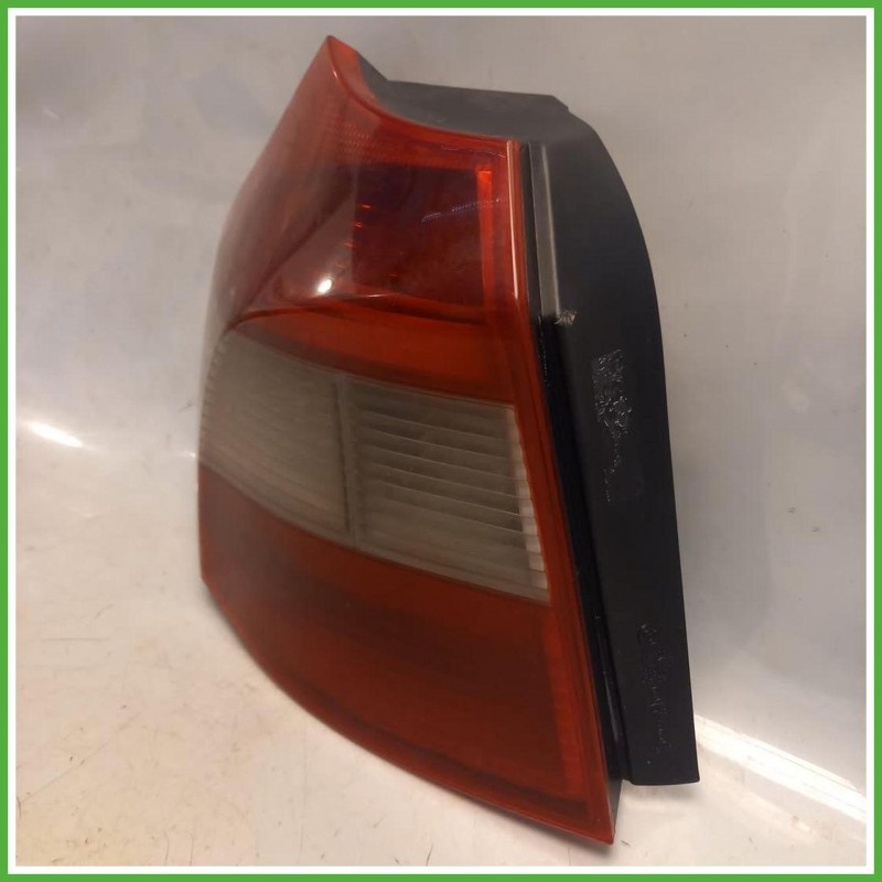 Fanale Fanalino Sinistro SX Valeo 2.25.05.5 Bmw Serie 1 E87 Berlina 2004-2012 63216924501 Originale Usato