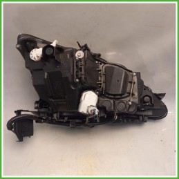 Faro Fanale Proiettore Sinistro SX  Lexus Serie IS 2 Serie 2010 8117053261 Originale Usato