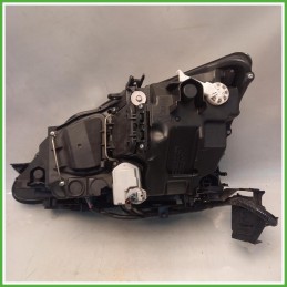 Faro Fanale Proiettore Destro DX  Lexus Serie IS 2 Serie 2010 8113053261 Originale Usato