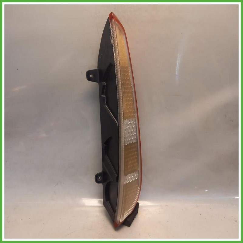 Fanale Fanalino Destro DX Visteon Ford Focus 3 Serie SW 2008-2011 1520762 Originale Usato