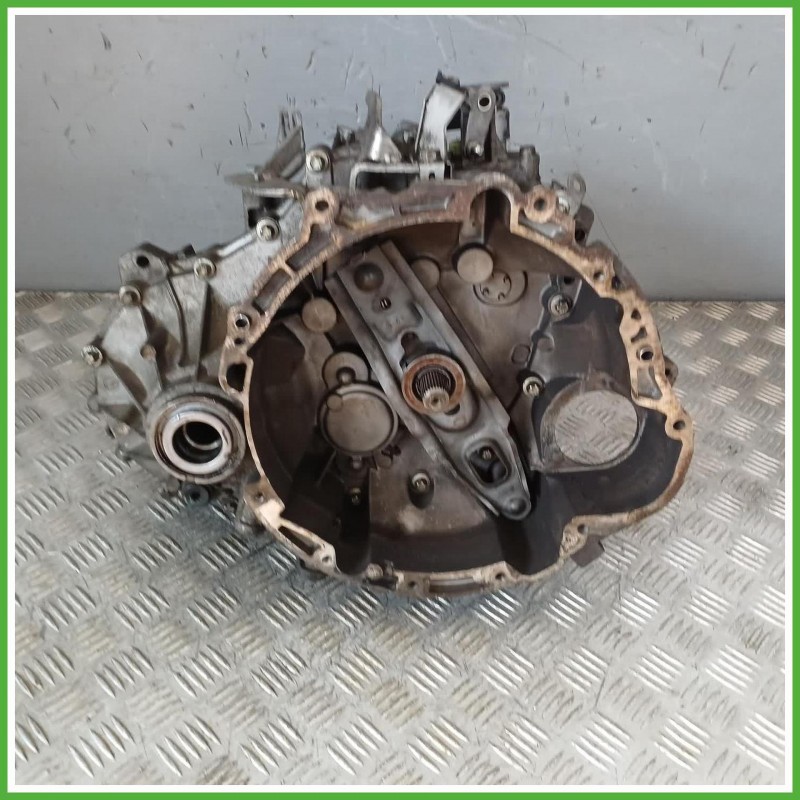 Cambio Manuale Smart Forfour 454 1.5 CDi Pulse 12v. 639939 Originale Usato
