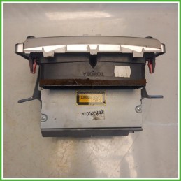 Autoradio Toyota Yaris France 2 Serie 1.3 VVTi 16v. 861200D201 2005-2009 Panasonic W58824