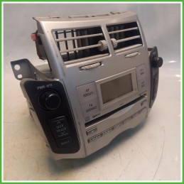 Autoradio Toyota Yaris France 2 Serie 1.3 VVTi 16v. 861200D201 2005-2009 Panasonic W58824