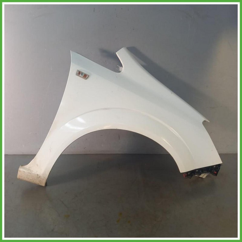 Parafango Anteriore Destro DX Opel Zafira B Multispace 5 Porte 2010-2011 Bianco Originale Usato