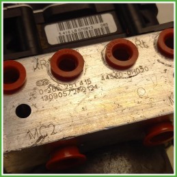 Centralina ABS Modulo Pompa Bosch 0265951530 440500H030 Toyota Aygo 1 Serie 2012 Originale Usato
