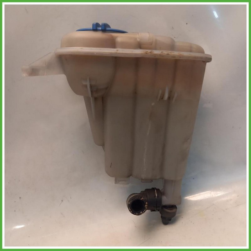 Vaschetta Liquido Raffreddamento Radiatore Audi A5 8TA Sportback 2.0 TDi 16v. 8K0121403AC 2013-2017