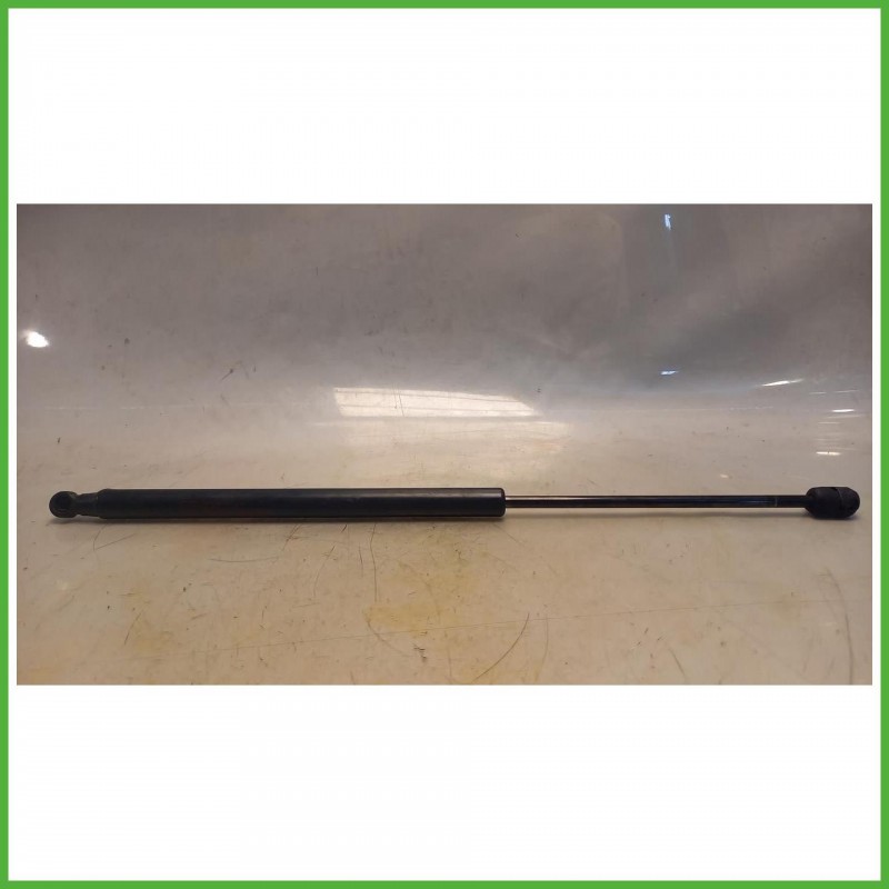 Ammortizzatori Cofano Posteriore Hyundai Getz 2 Serie 1.5 CRDi 16v. 817701C001 2005-2009