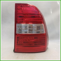 Fanale Fanalino Destro DX Hella 009927-02 Kia Sportage 2 Serie 2004-2010 924021F011 Originale Usato