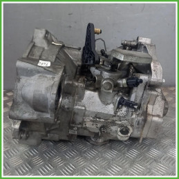 Cambio Manuale Volkswagen Passat 6 Serie 1.6 TDi BlueMotion 16v. CAY Originale Usato