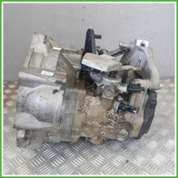 Cambio Manuale Volkswagen Jetta 4 Serie 1.6 TDi 16v. CAYC Originale Usato