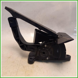 Pedale Pedaliera Hyundai ix35 2.0 CRDi VGT 16v. 327002S100 2009-2013