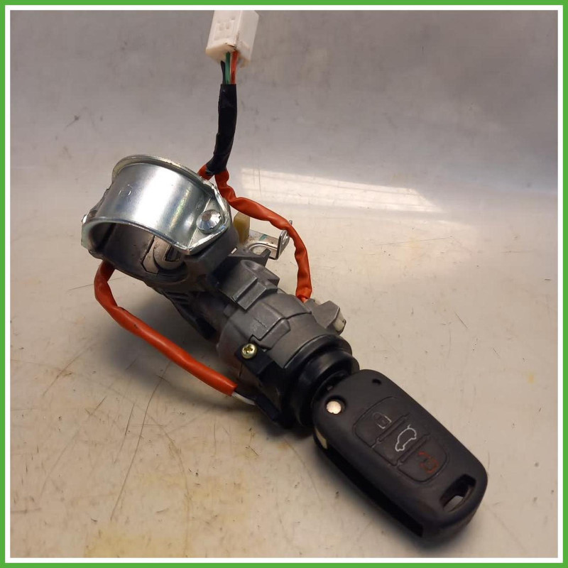 Blocchetto Accensione Hyundai ix35 2.0 CRDi VGT 16v. 819002YA00 2009-2013