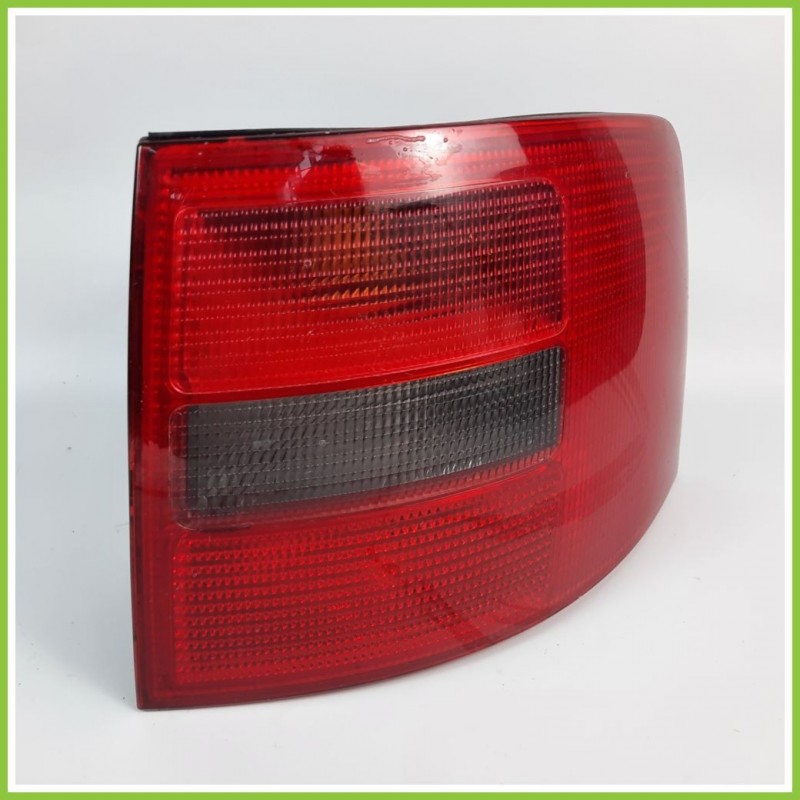 Fanale Fanalino Posteriore Destro DX MAGNETI MARELLI AUDI A6 4B 4B9945096D3FZ Originale Usato