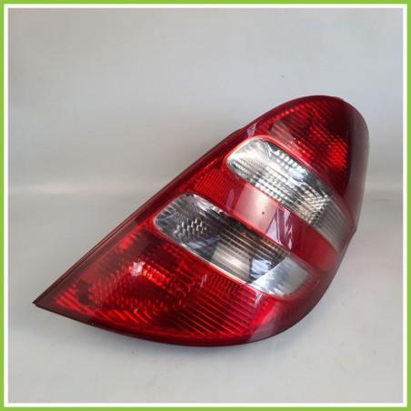 Fanale Fanalino Posteriore Destro DX MERCEDES-BENZ Classe A W/C169 A1698282864 Usato