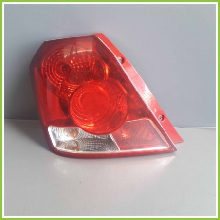 FANALE Posteriore Sinistro (SX) CHEVROLET (DAEWOO) Kalos (2005) 96540268 Usato