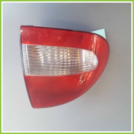 Fanale Fanalino Posteriore Sinistro SX VALEO RENAULT MEGANE 1a Serie 7700428058 Usato