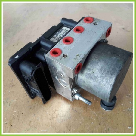Centralina ABS Modulo Pompa BOSCH 0265800441 44510-0D010 PEUGEOT 107 Originale Usato