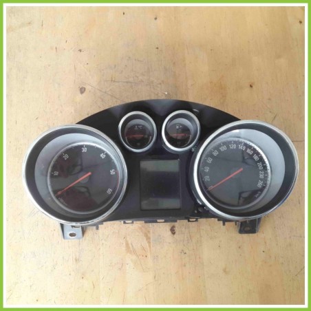 Quadro Strumenti Usato General Motor AB2T