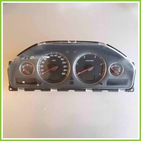 Quadro Strumenti Usato Volvo 8673262
