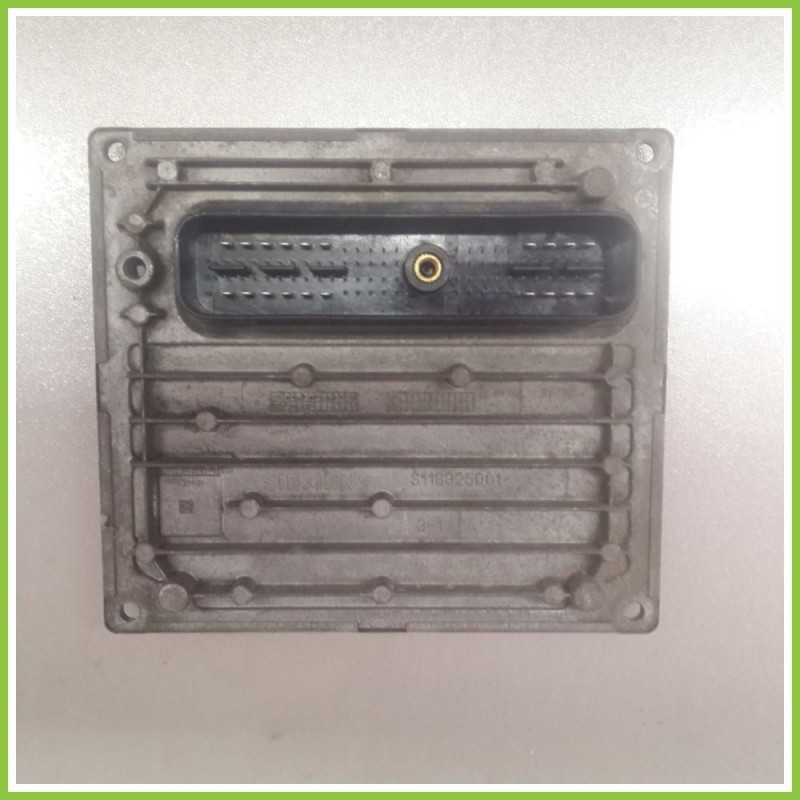 Centralina Motore Iniezione ECU SIEMENS S118107004 FORD FIESTA CBK 3S61-12A650-CA FUJA