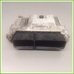 Centralina Motore Iniezione ECU BOSCH 0281011943 OPEL ASTRA A04 55556928 Z17DTH