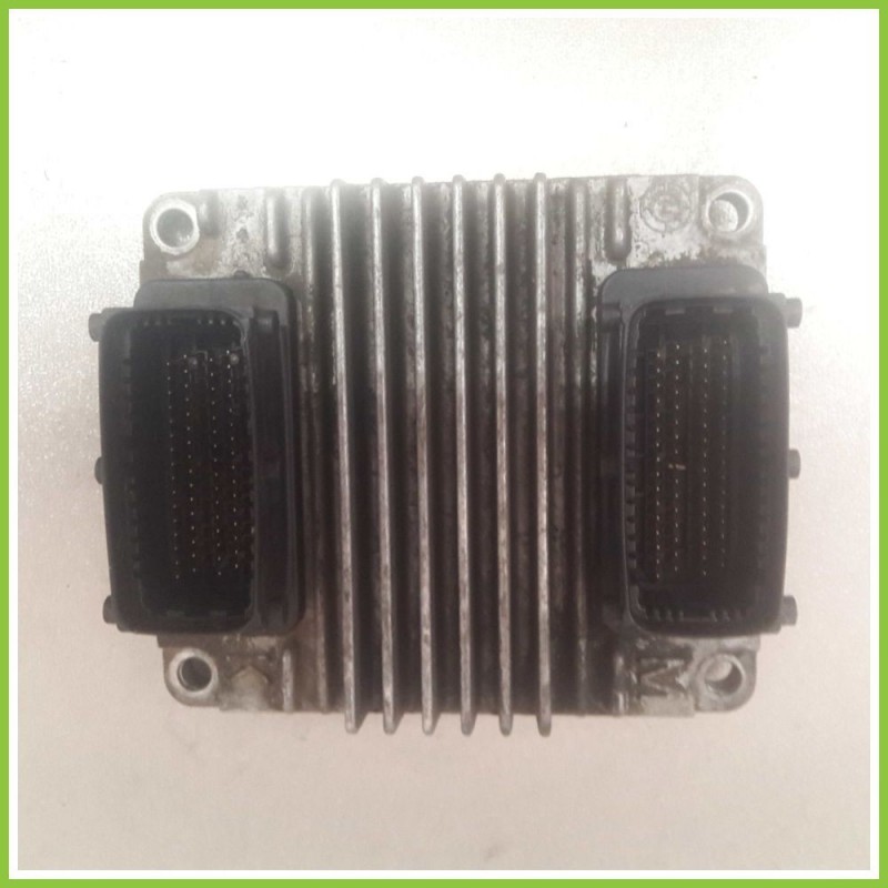 Centralina Motore Iniezione ECU DELPHI 12212819 OPEL ASTRA T98 8973065850 Y17DT