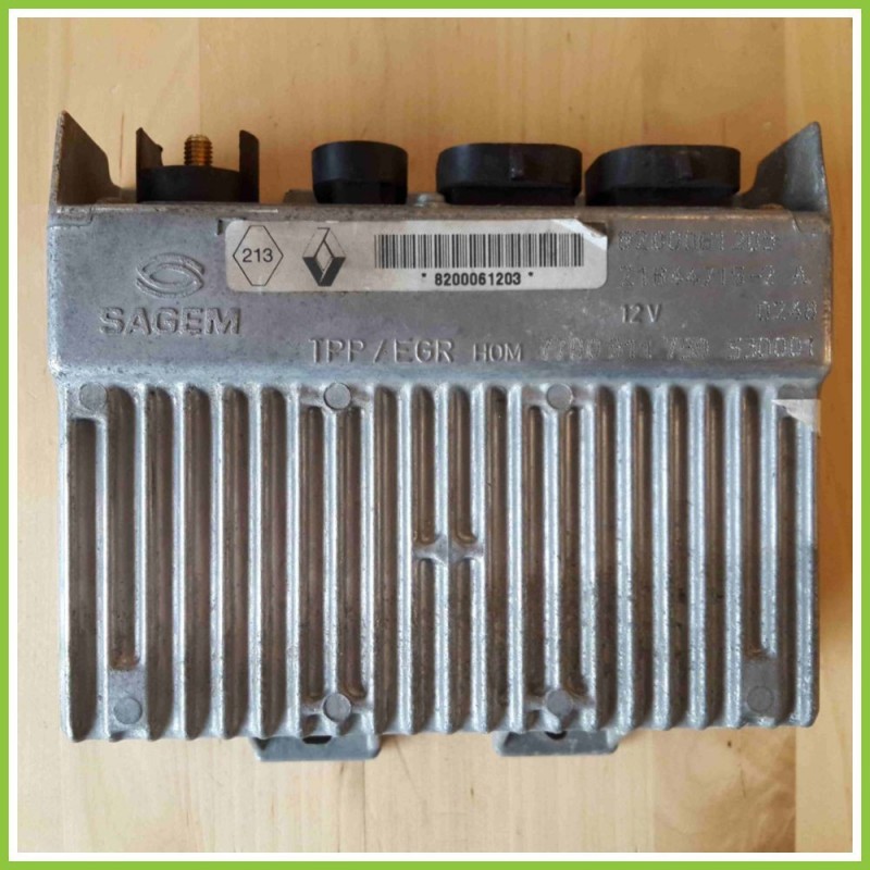 Centralina Motore Iniezione ECU SAGEM 21644715-2A OPEL MOVANO X70 8200061203 S8U772
