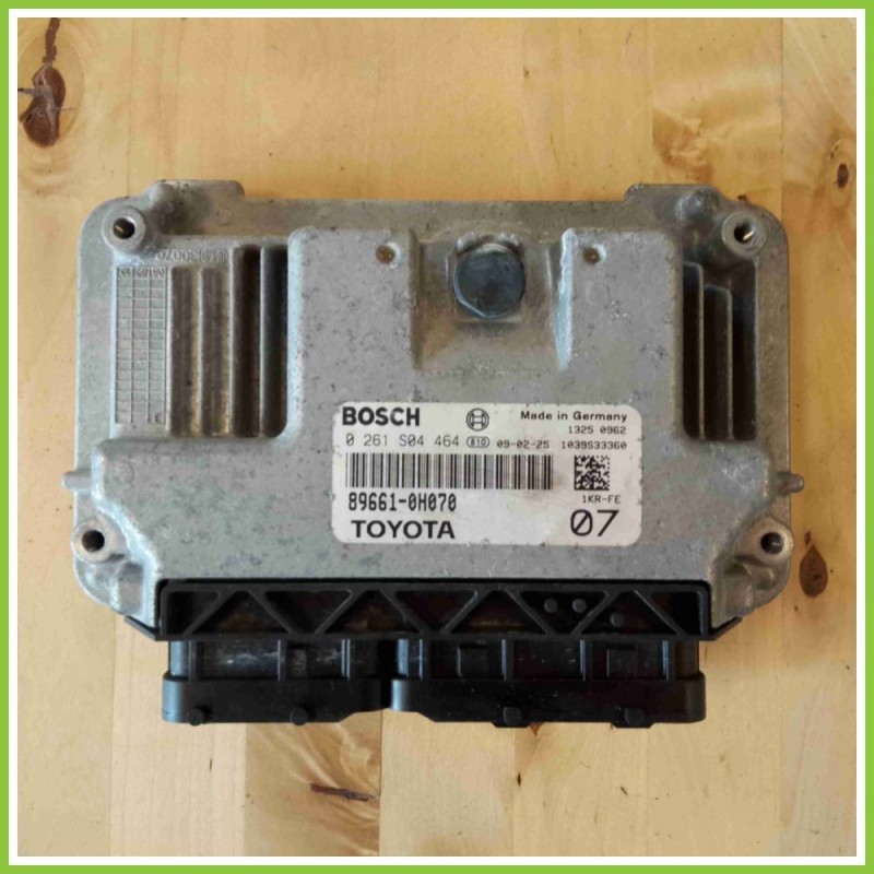 Centralina Motore Iniezione ECU BOSCH 0261S04464 TOYOTA AYGO 1a Serie 98661-0H070 1KRFE