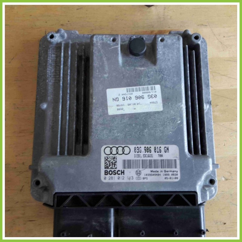 Centralina Motore Iniezione ECU BOSCH 0281012113 AUDI A4 8E 03G906016GN BLB