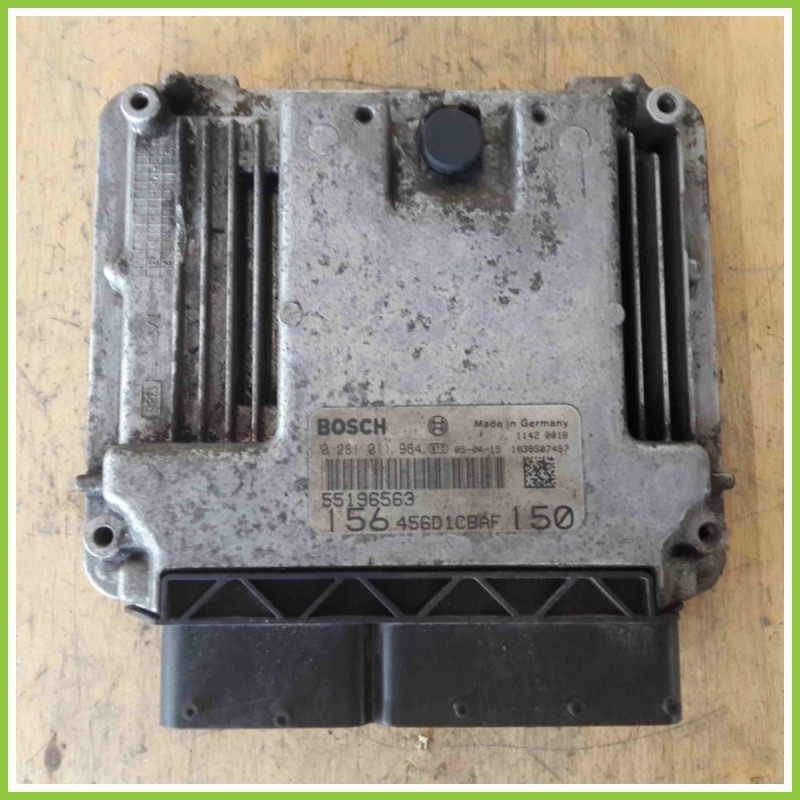 Centralina Motore Iniezione ECU BOSCH 0281011984 ALFA ROMEO 156 X1 55196563 937A5000