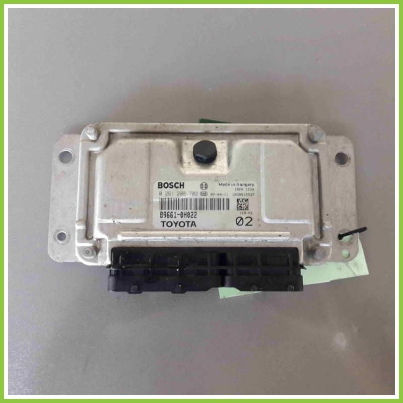Centralina Motore Iniezione ECU BOSCH 0261208702 TOYOTA AYGO 1a Serie 896610H022 1KRFE