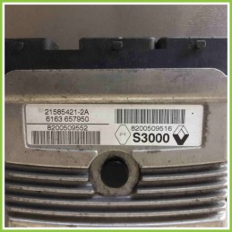 Centralina Motore Iniezione ECU JOHNSON CONTROLS 21585421-2A RENAULT MEGANE 2a Serie 8200509516 K4MD8