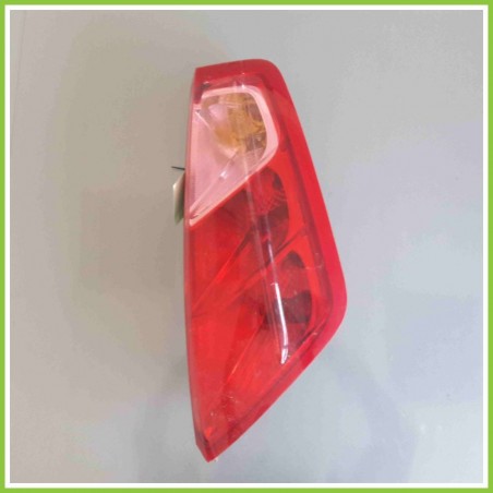 Fanale Posteriore Destro (DX) FIAT Grande Punto (2005) 51701590 Usato