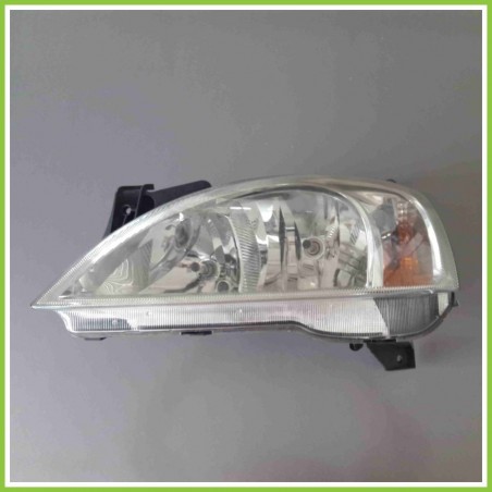 PROIETTORE Anteriore Sinistro (SX) OPEL Corsa (2000) 93185145 Usato