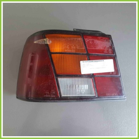 Fanale Posteriore Sinistro (SX) HYUNDAI Pony Scoupe (1974) 30006127 Usato