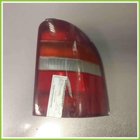 Fanale Posteriore Destro (DX) FORD Mondeo (1992) 1000082 Usato