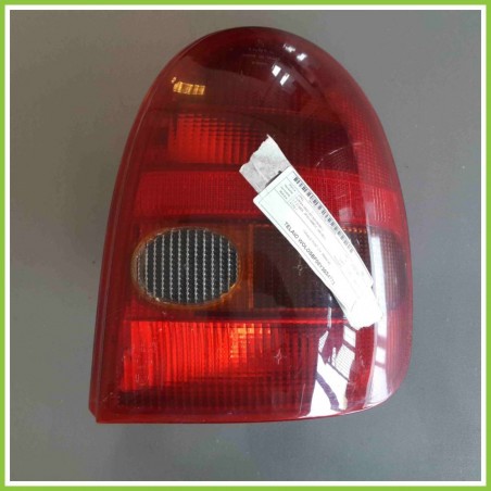 Fanale Posteriore Destro (DX) OPEL Corsa (1993) 90444142 Usato