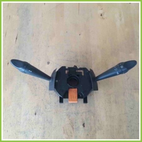 Dispositivo COMANDI DEVIOGUIDA Con Devioluci Tergicristalli  LWIS Usato Fiat B883