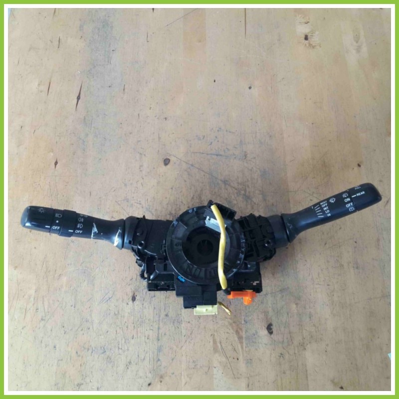 Devioguida Devioluci Deviosgancio 17F001 TOYOTA YARIS 17F144